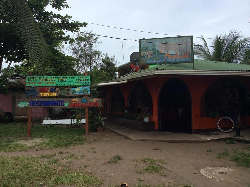 Cabinas El Muellecito Tortuguero Exterior photo